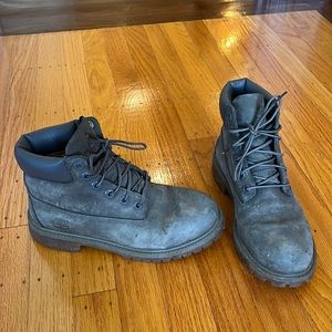 Timberland Boys' Classic Waterproof Boots (Boys 4, Women’s 6)